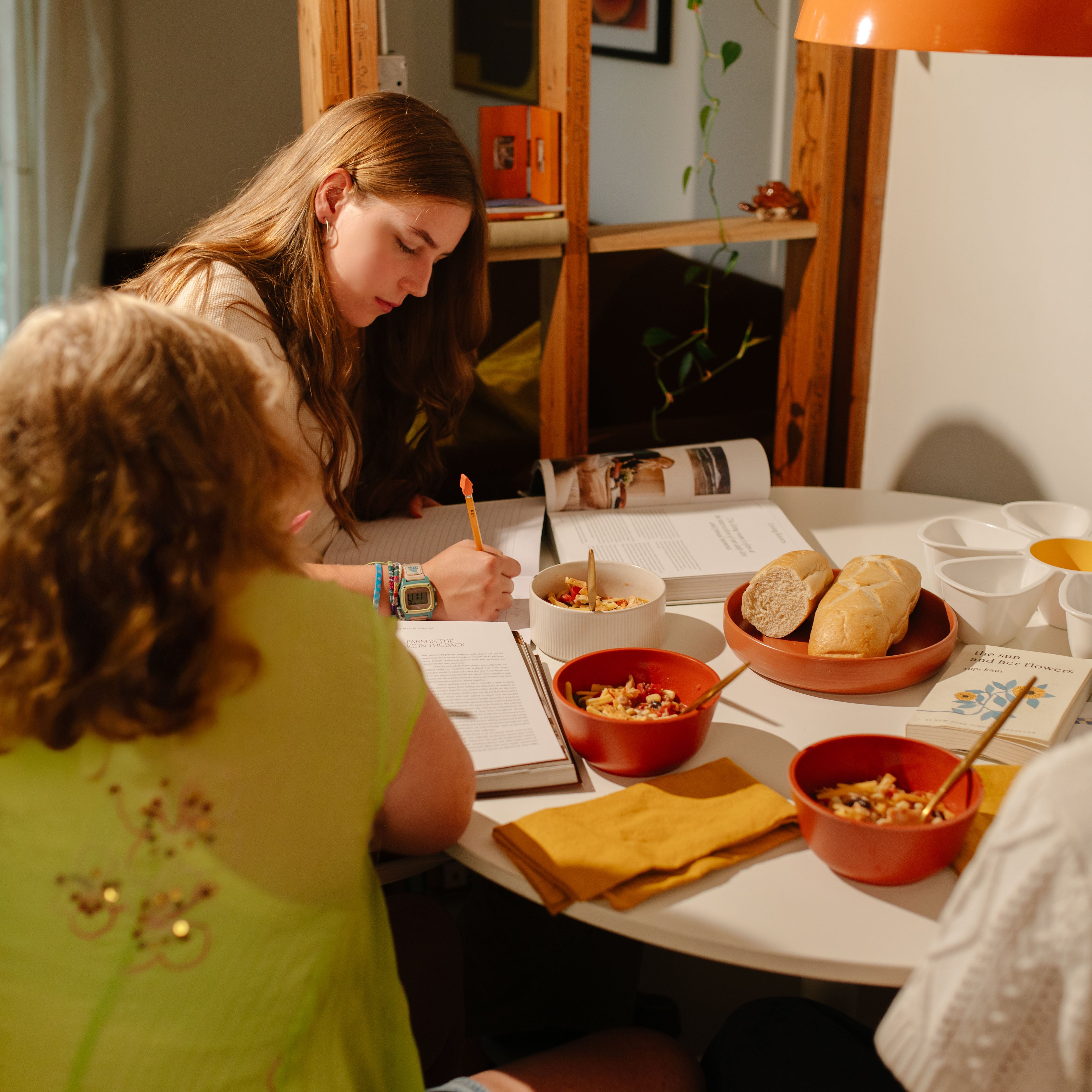 beehivemeals-student-stress-less.jpg