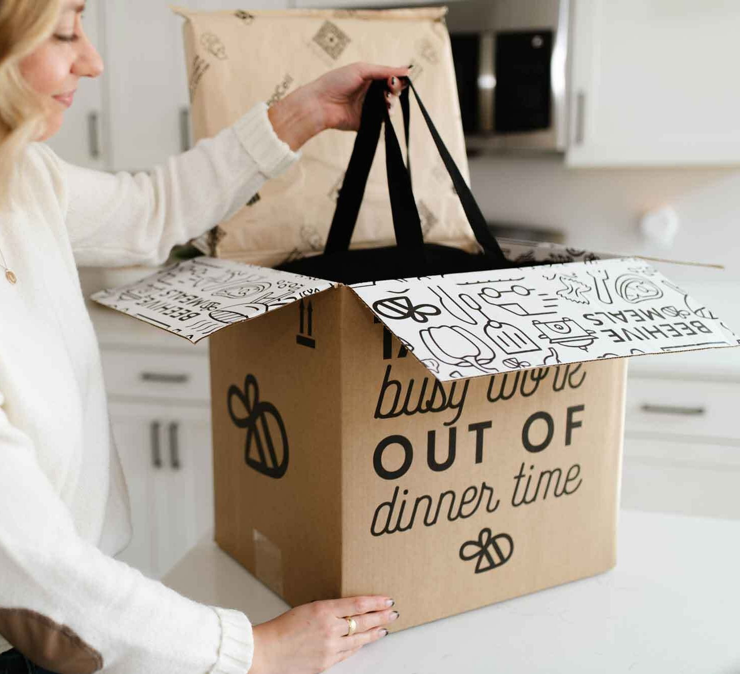 Beehive-Meals-Packaging-and-Delivery_b19bf986-7b6e-4560-87ea-4accb964799b.jpg
